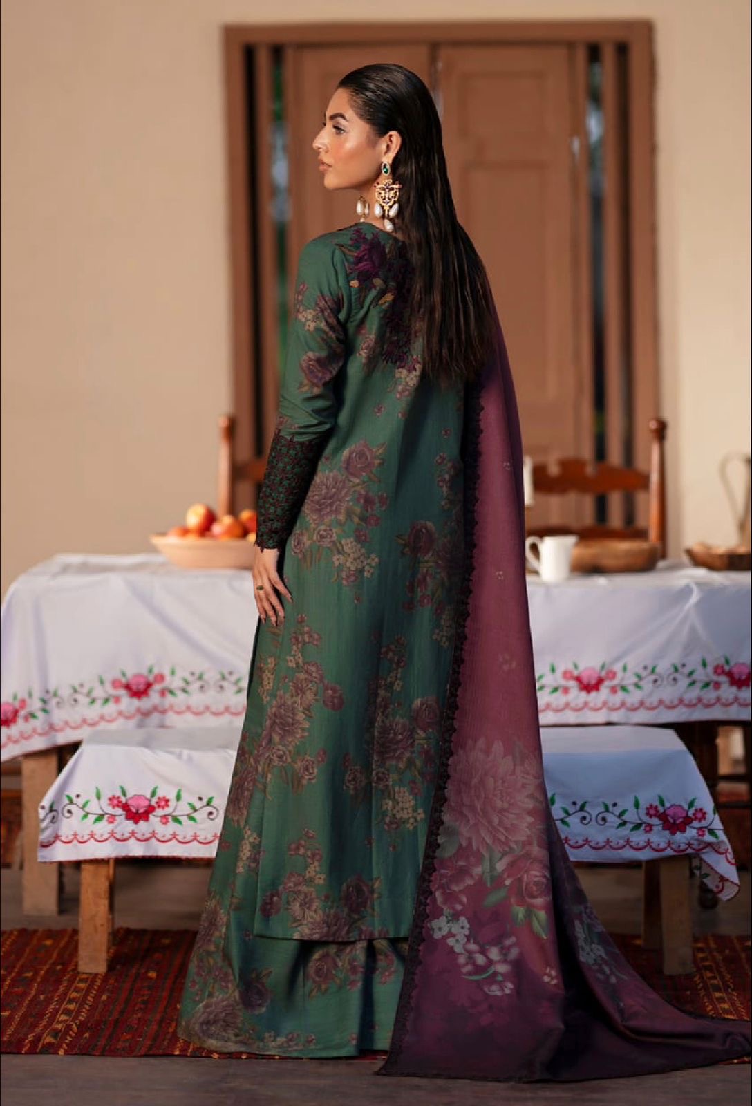 LUXURY LAWN 3PCS STITCHED | LL-1743-US