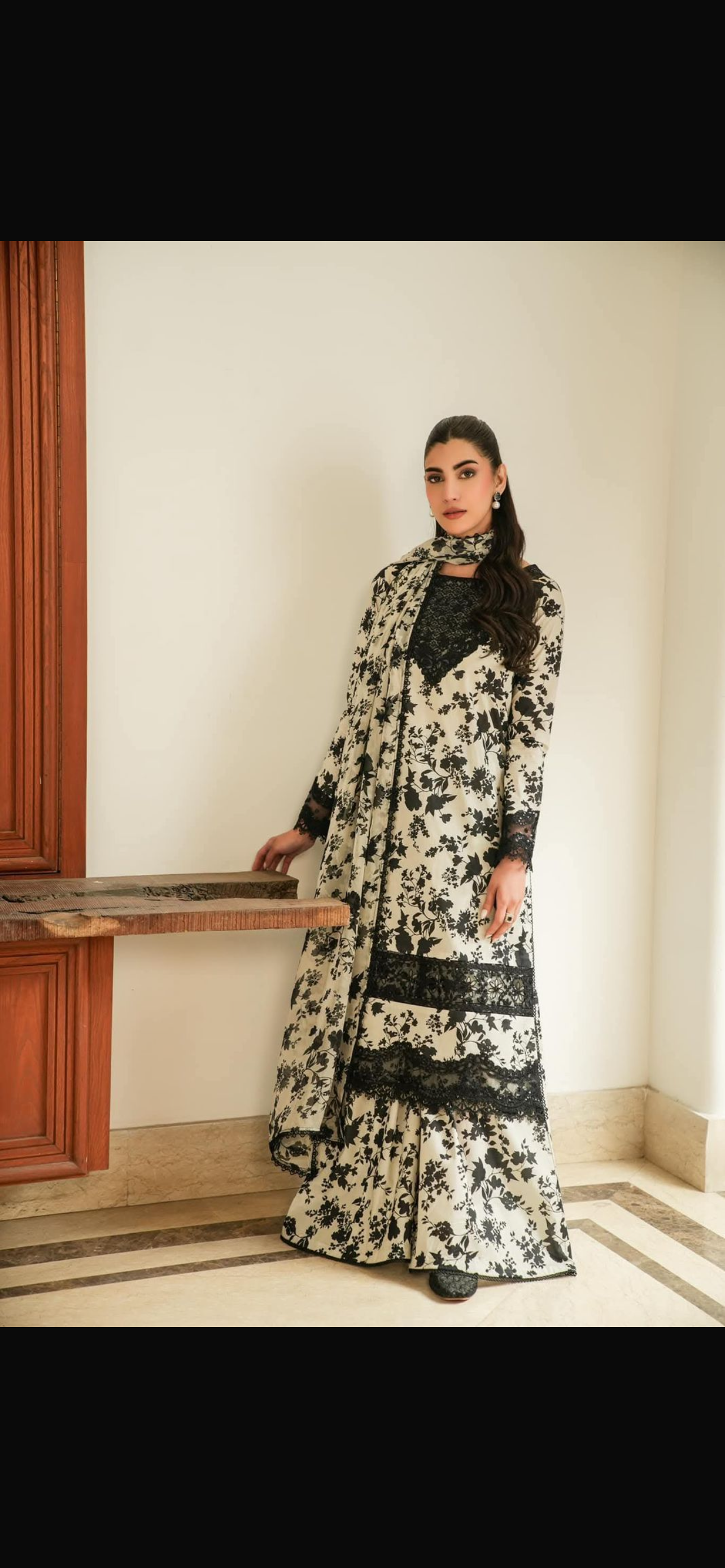 LUXURY LAWN 3PCS STITCHED | LL-1732-US