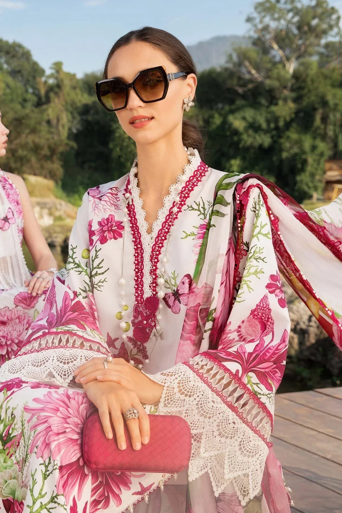 LUXURY LAWN 3PCS STITCHED | LL-1724-US