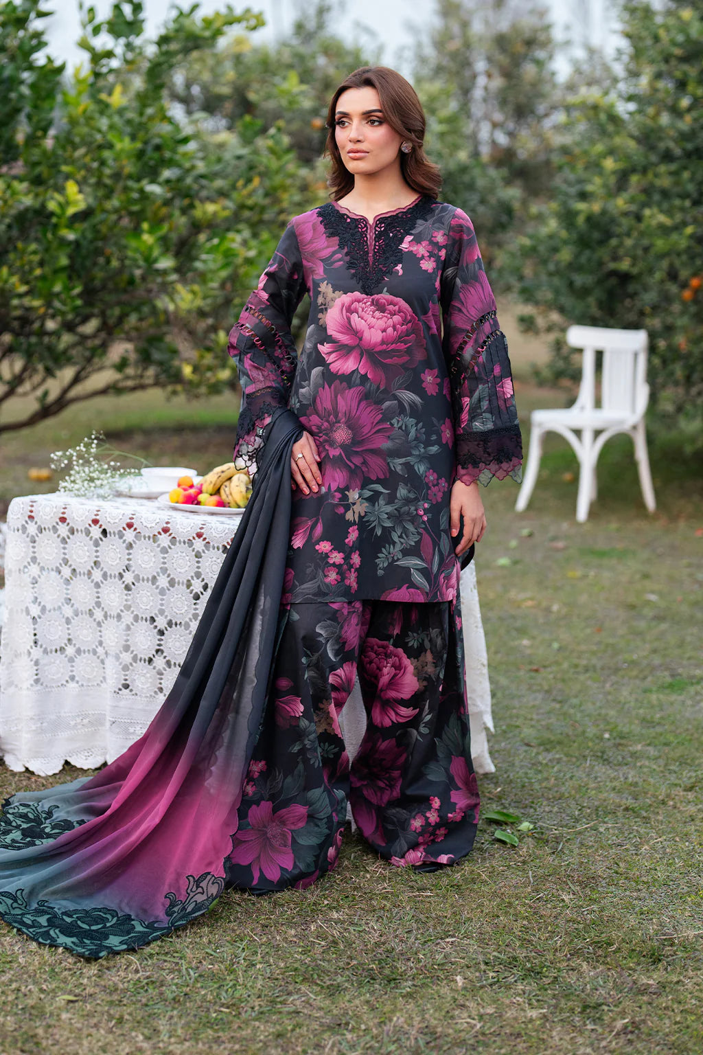 LUXURY LAWN 3PCS STITCHED | LL-1752-US