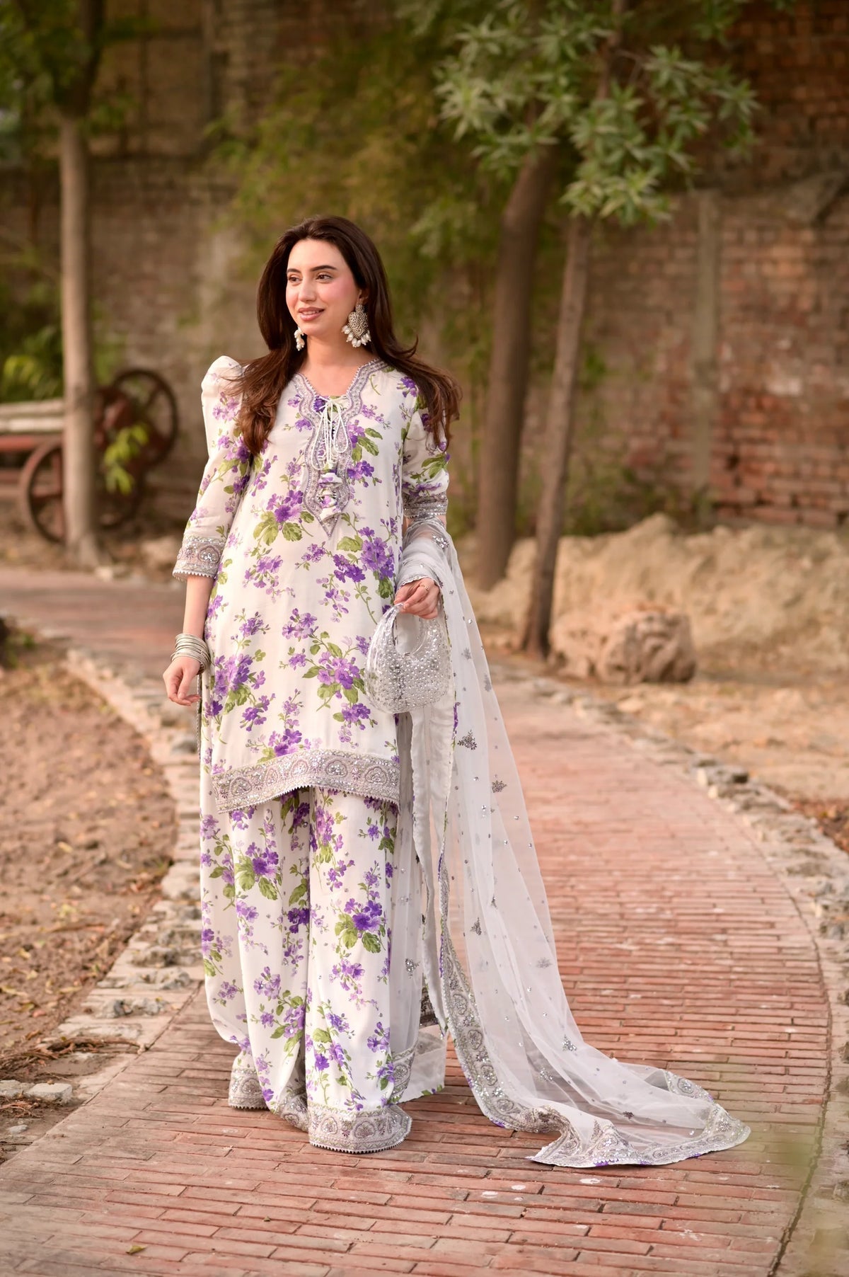 LUXURY LAWN 3PCS STITCHED | LL-1772-US