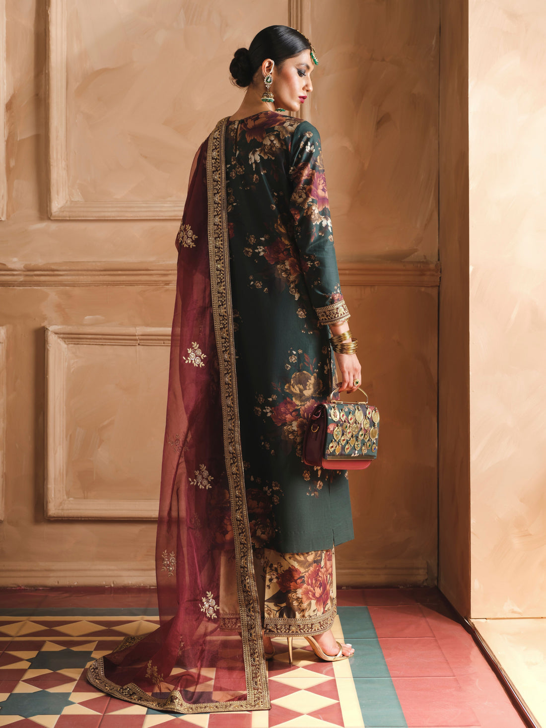 LUXURY LAWN 3PCS STITCHED | LL-1758-US