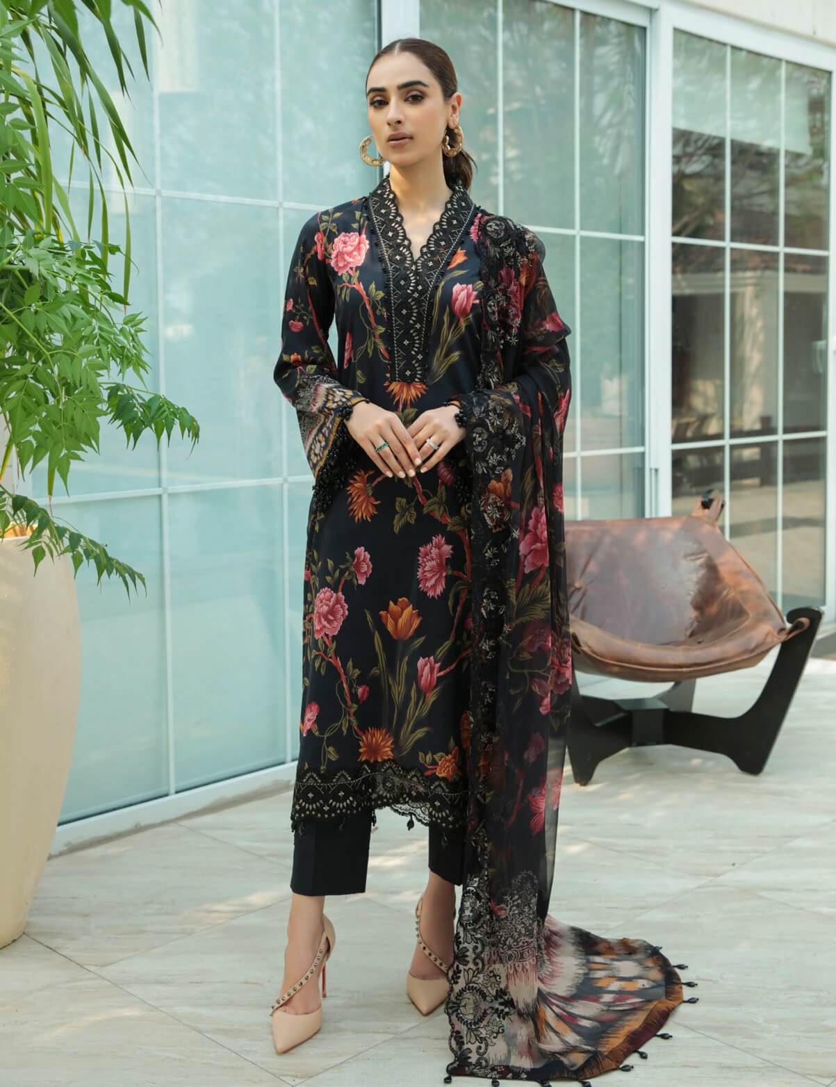 LUXURY LAWN 3PCS STITCHED | LL-1717-US
