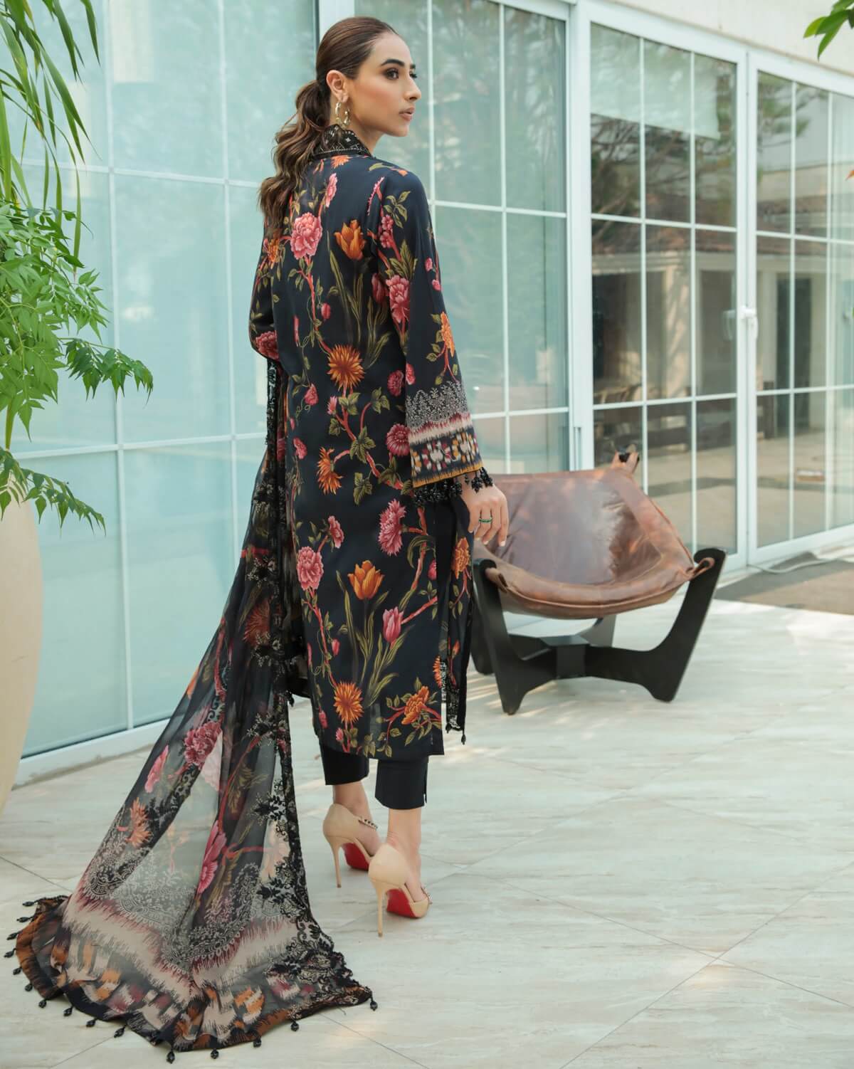 LUXURY LAWN 3PCS STITCHED | LL-1717-US
