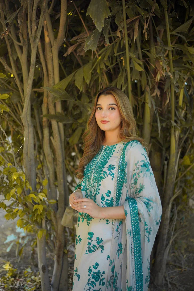 LUXURY LAWN 3PCS STITCHED | LL-1702-US